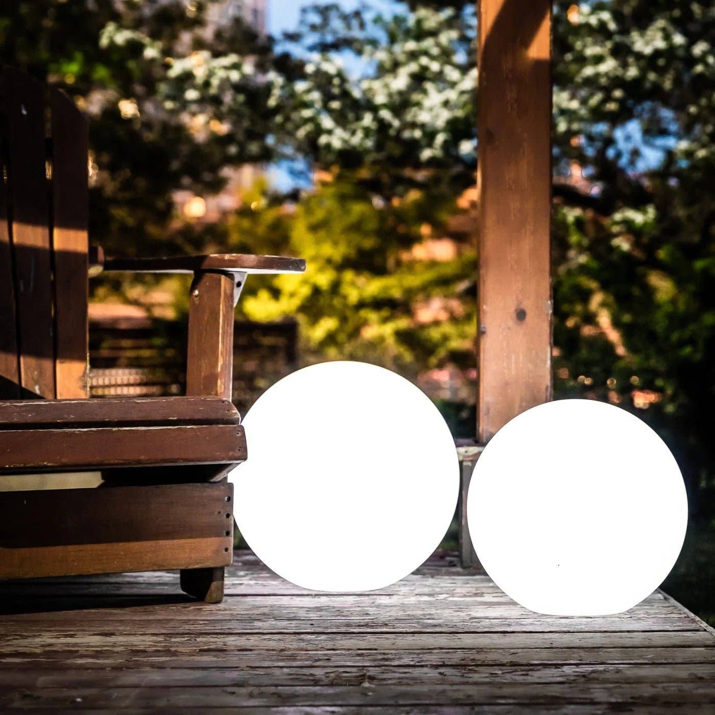 Waterproof Globe Light: XL