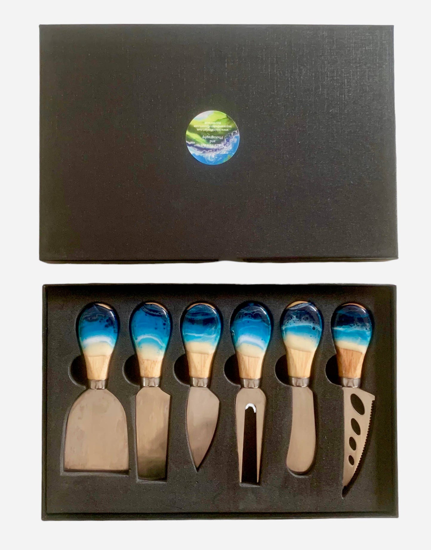 Cheese Utensil Set of 6 with black box organic resin: Black/White/Gold