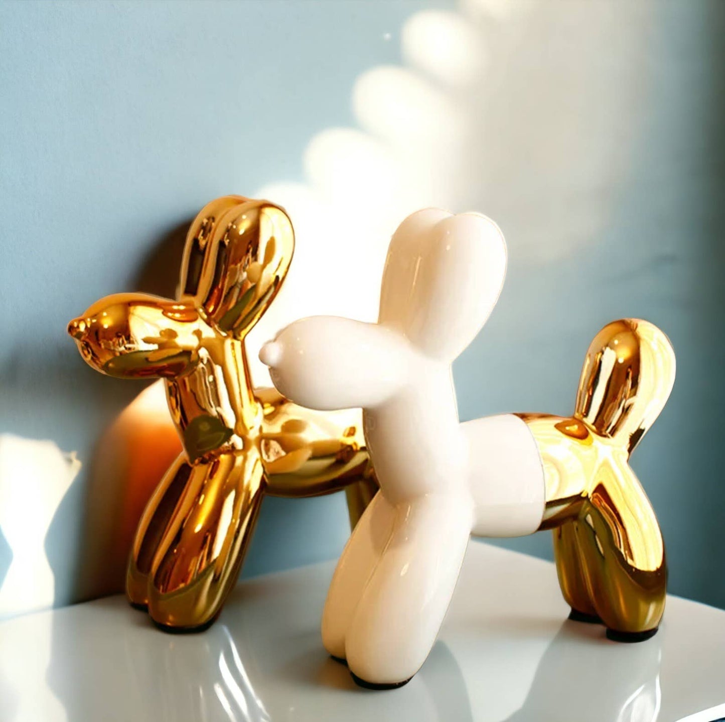 Creative Balloon Dog Decoration Table Ornaments: White-Gold