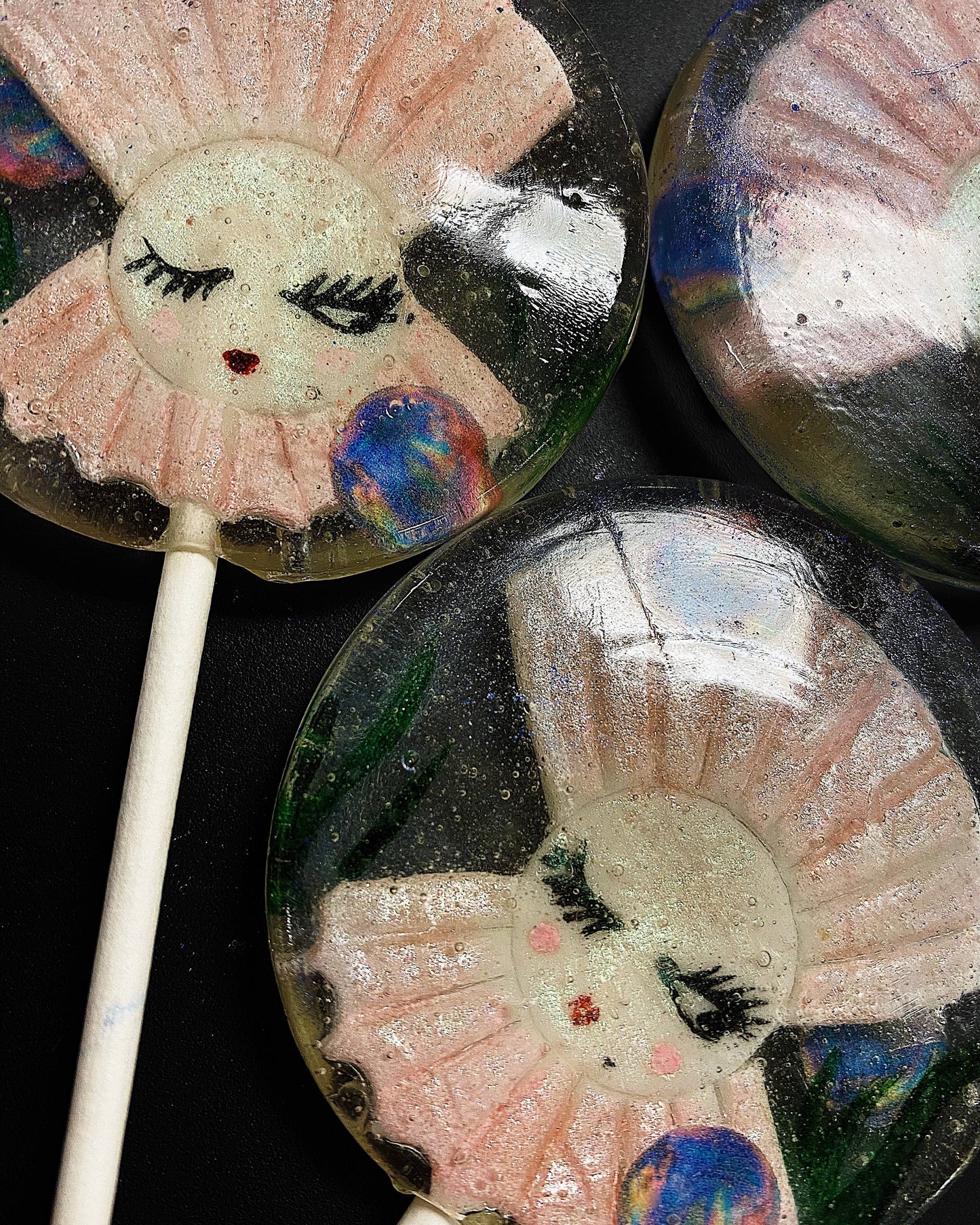 Cheeky Pearl Underwater Lollipops