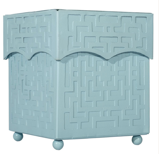 BEAUTIFUL FRETWORK TISSUE BOX (SOFT BLUE)