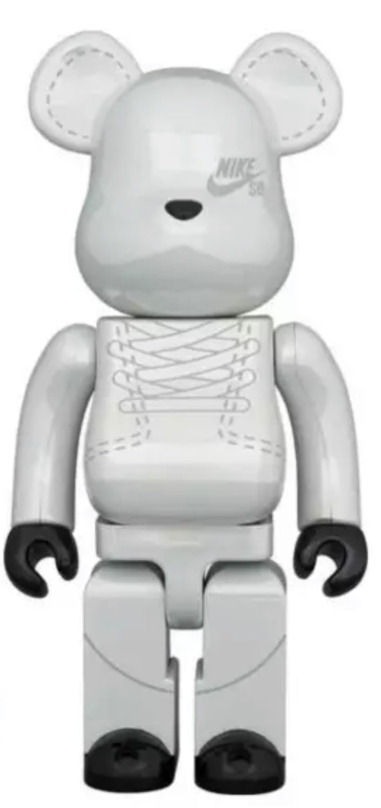 Medicom Nike SB 2020 White 100% 400% Bearbrick Figure Set (White)