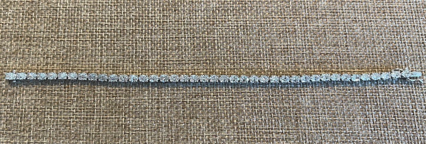 Horizontal Oval Diamond Tennis Bracelet