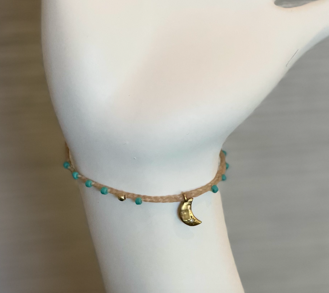 Easygoing Diamond Moon Charm Bracelet