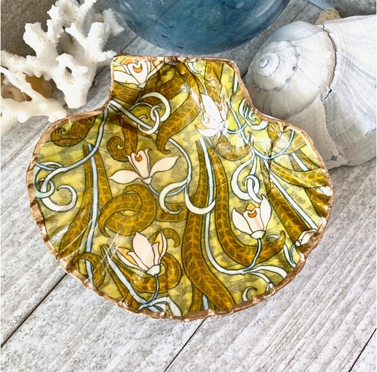 Scallop Shell Floral Art Trinket/Ring Holder Dish