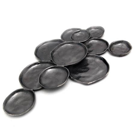 Black Antique 11-Bowl Dish