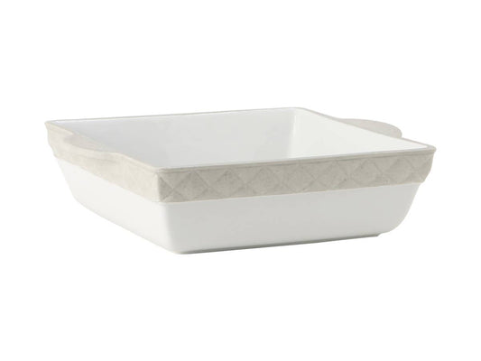 Cream and White Duratux 3.25-Quart Casserole Square Dish